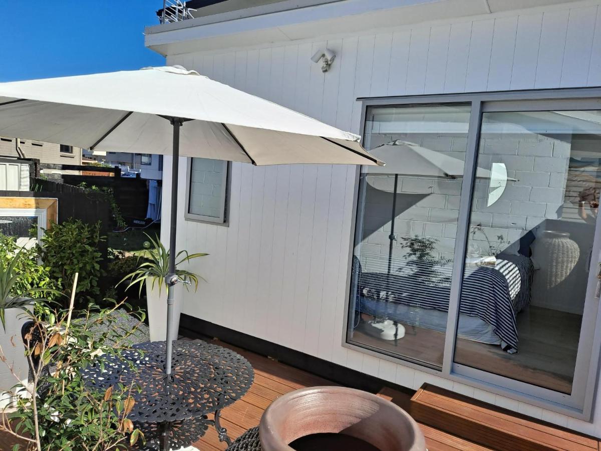 Pod Bach On Tweed Hotell Tauranga Exteriör bild
